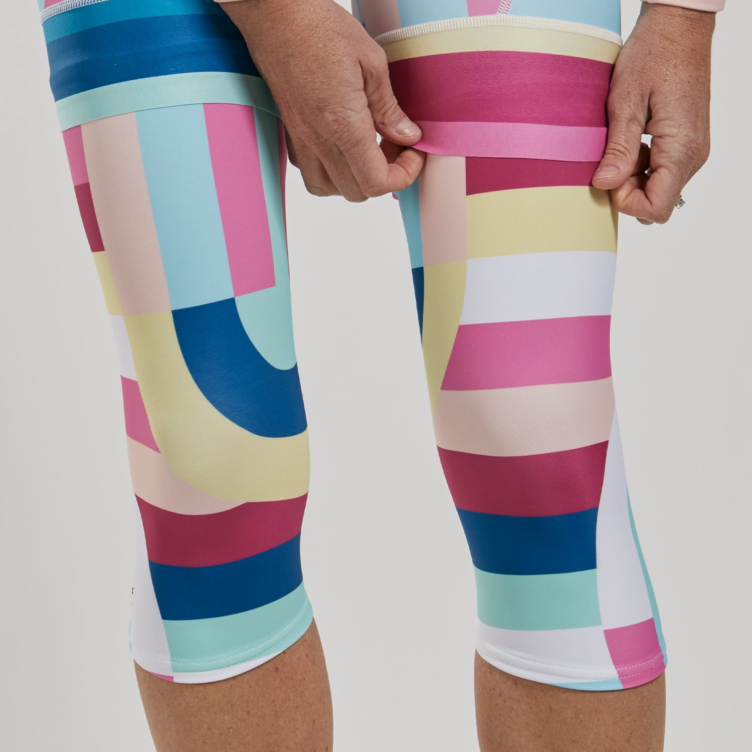 LegWarmer-3 ZOOT LTD W KNEE WARMERS - RIVIERA - Image 1