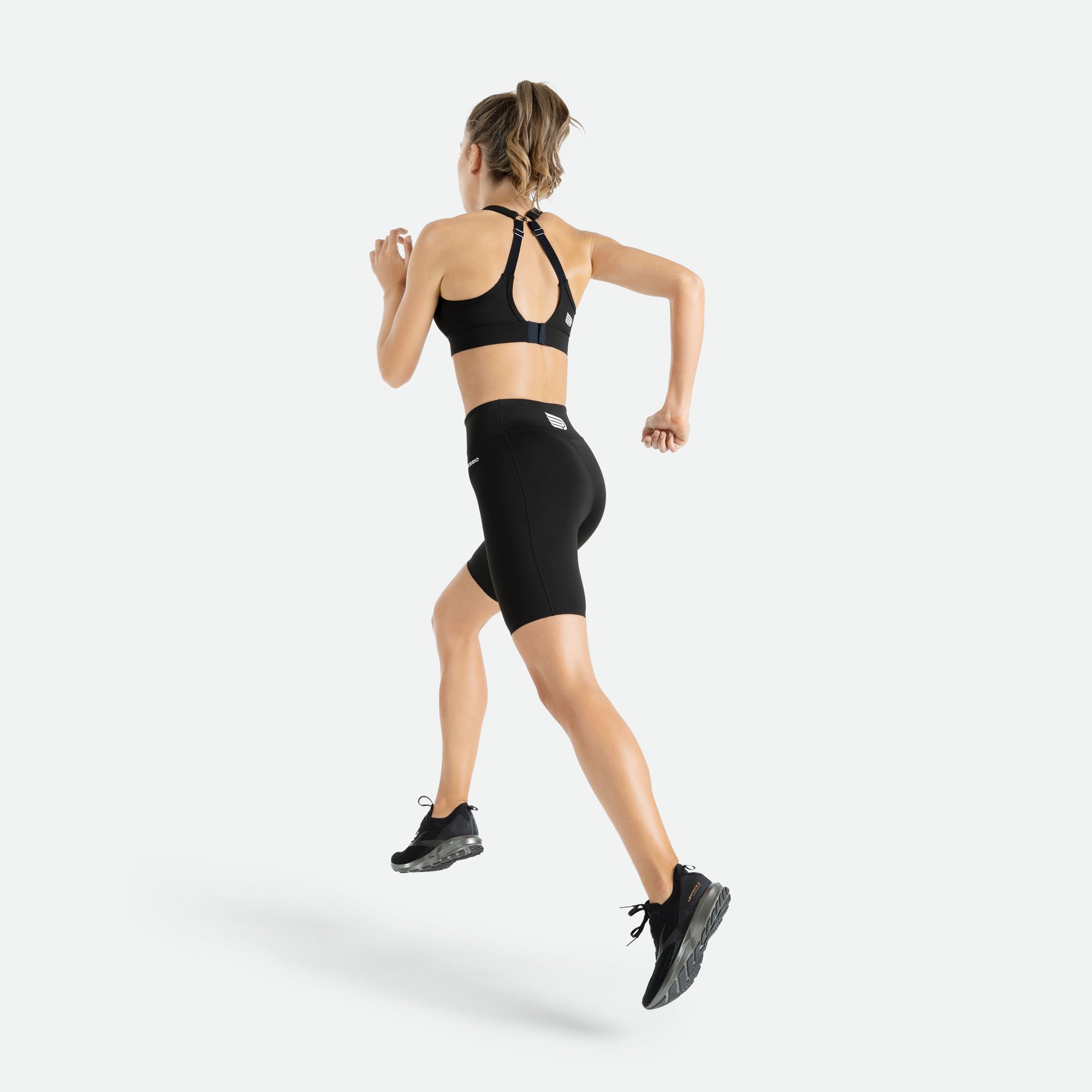 PRESSIO_Womens_Compression_5_Short_Mid_Rise_Movement